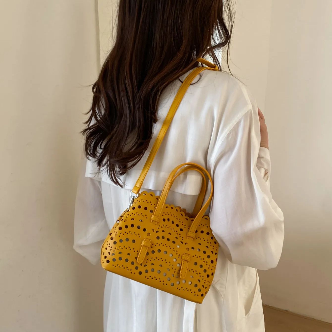 Красная сумка через плечо с пр – обзор и цена Leather Work Handbags For Women