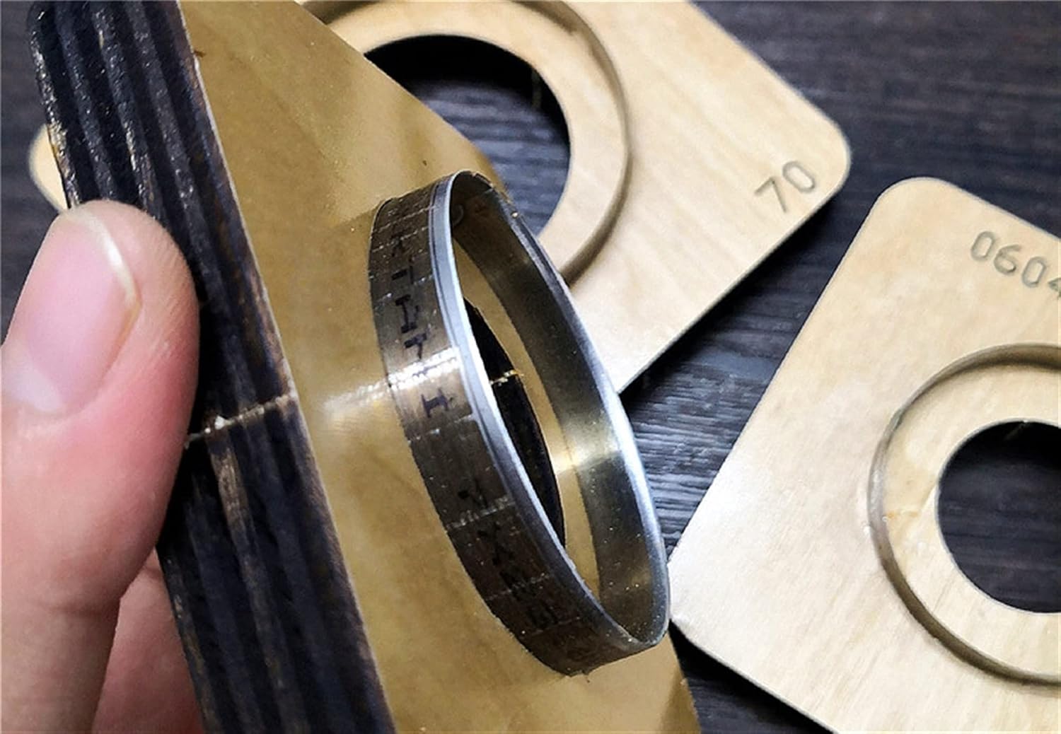 1 шт. Японская стальная вырубн – обзор и цена Leathercraft Japan